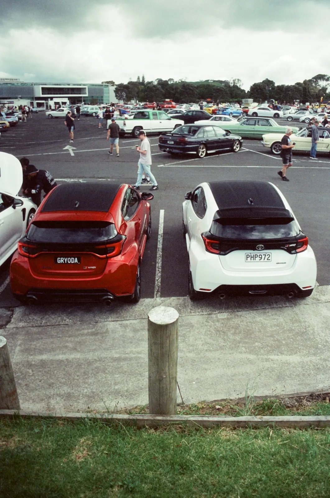 Cars, photo 6 of 20