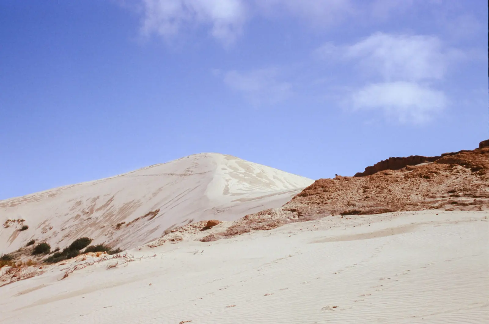 Dunes, photo 2 of 8