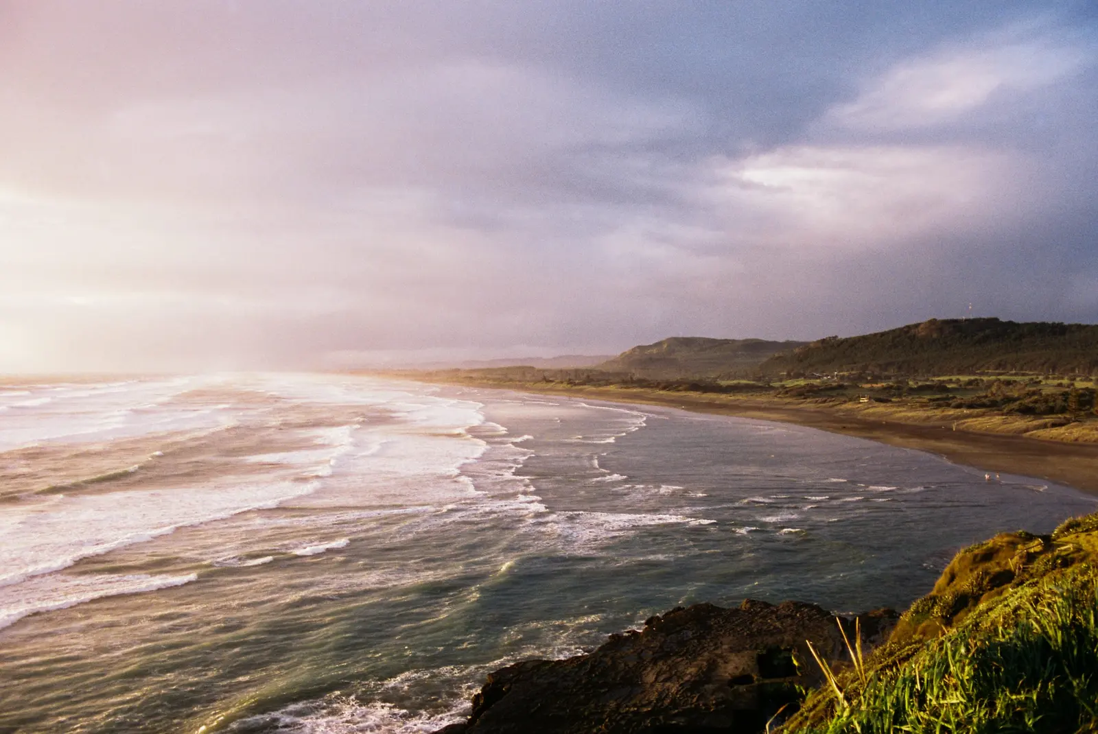 Muriwai, photo 1 of 3