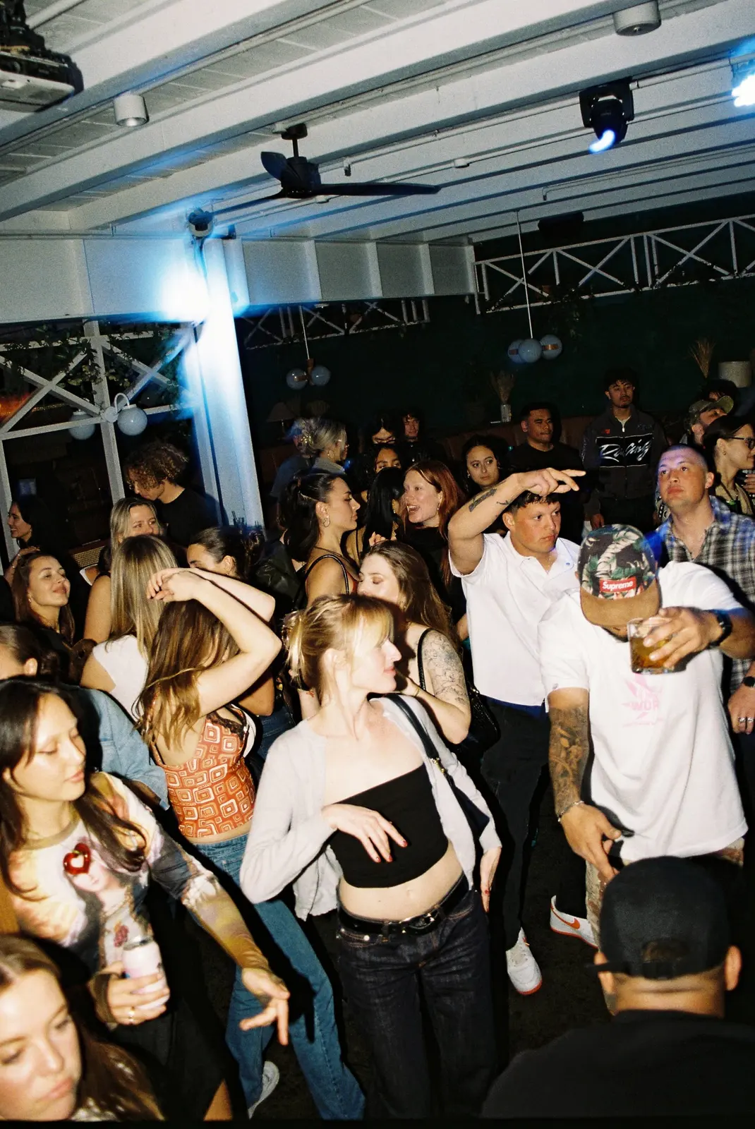 Nightclubs, photo 4 of 15