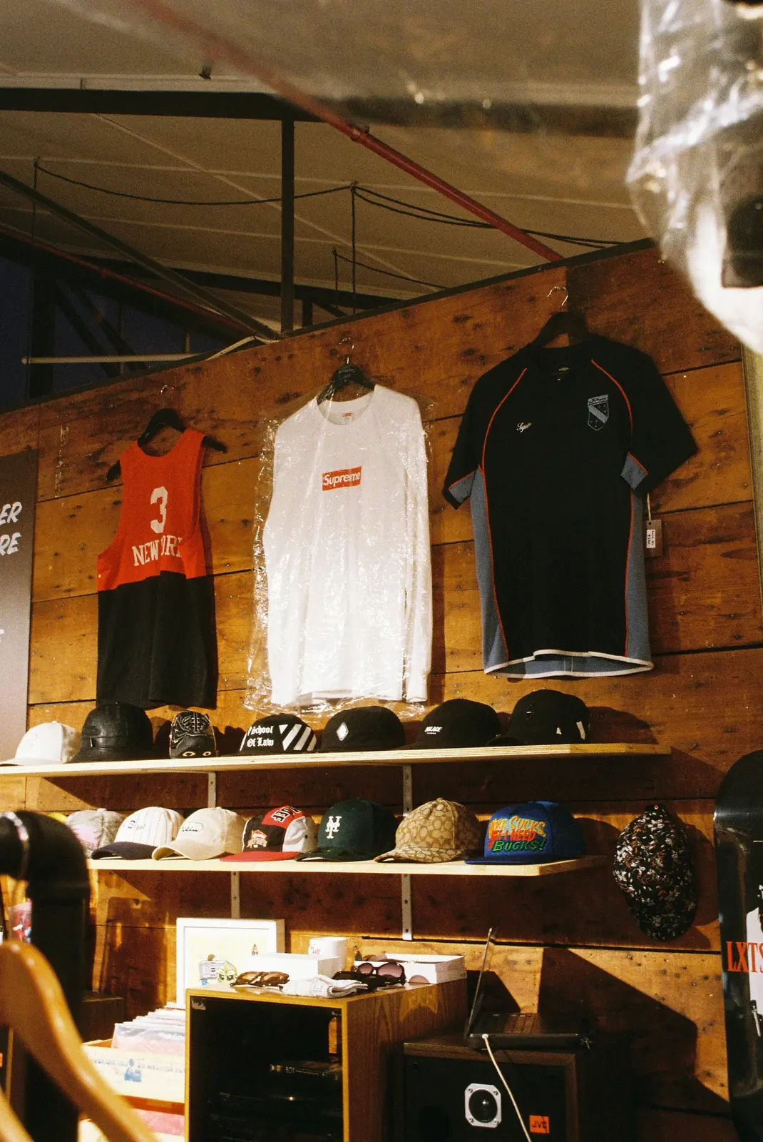 Omni Store Late Night, photo 21 of 28