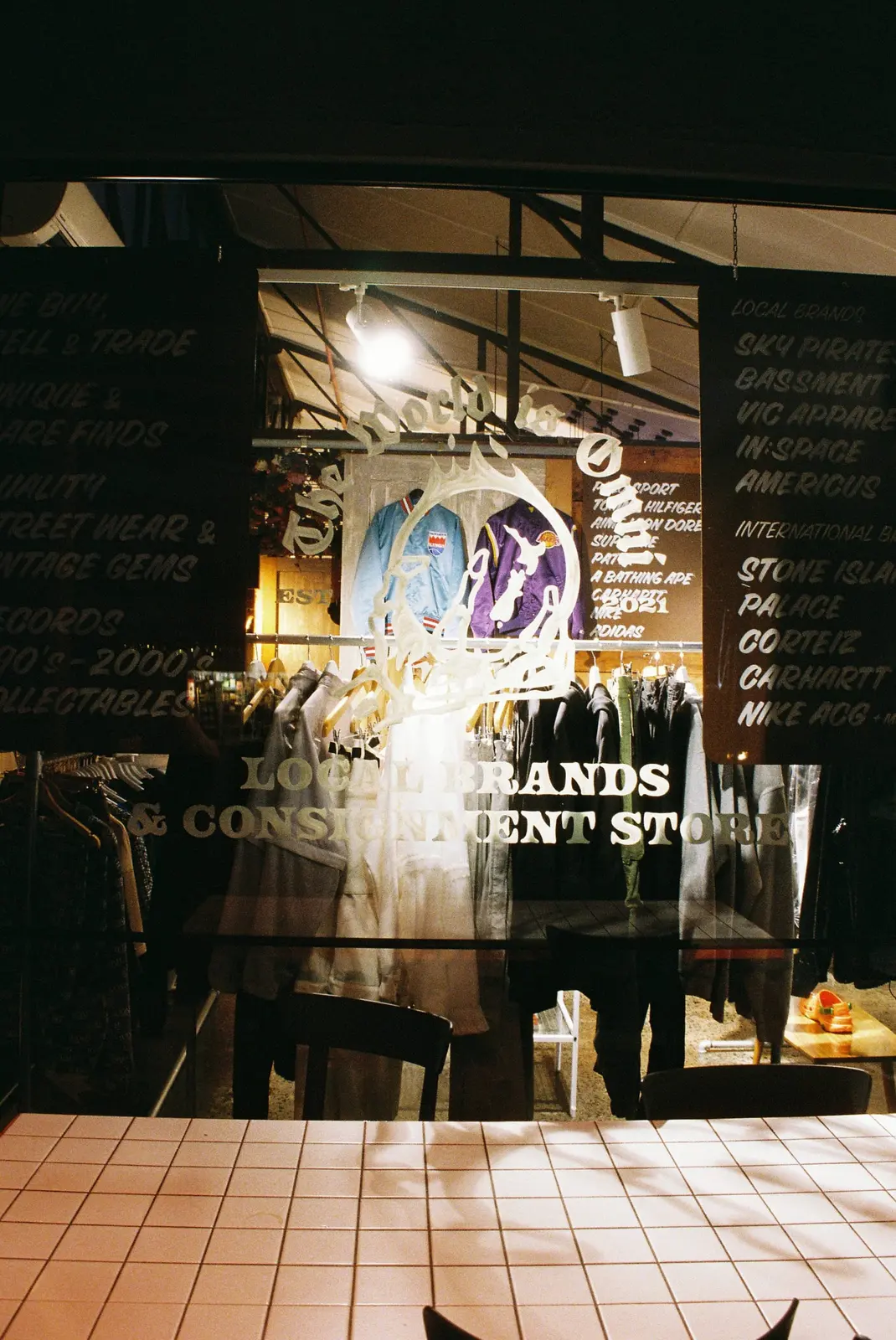 Omni Store Late Night, photo 25 of 28