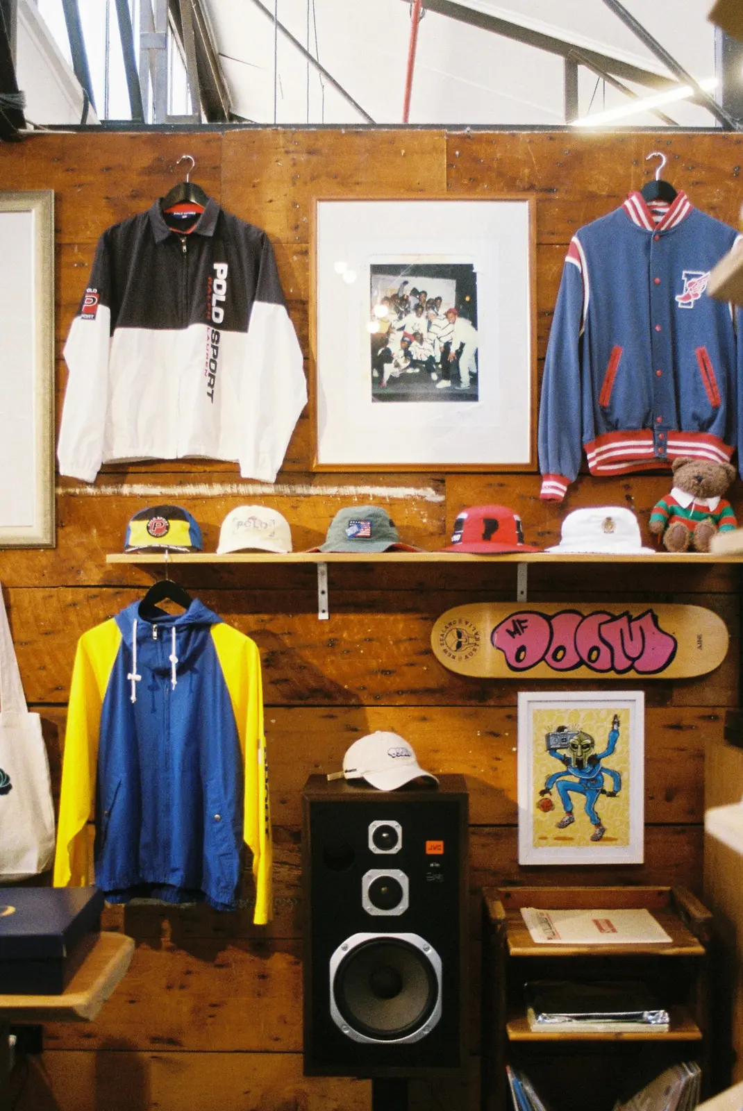Omni Store, photo 7 of 24
