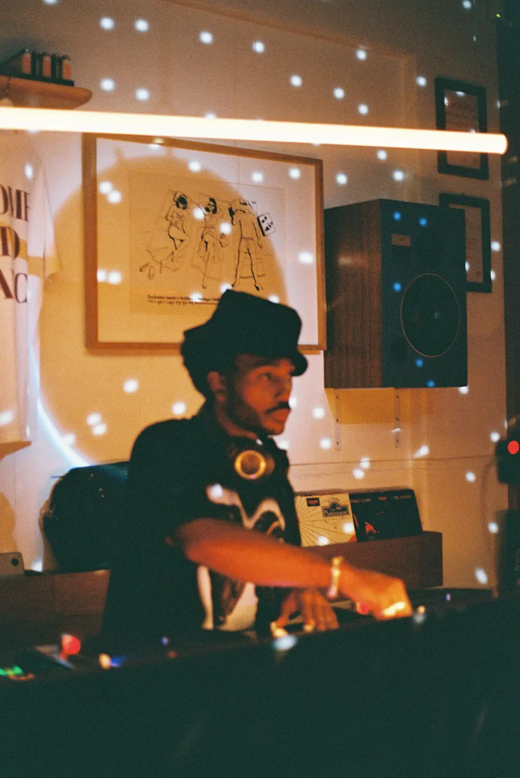 Unknown Sounds Nami Bar, photo 6 of 31
