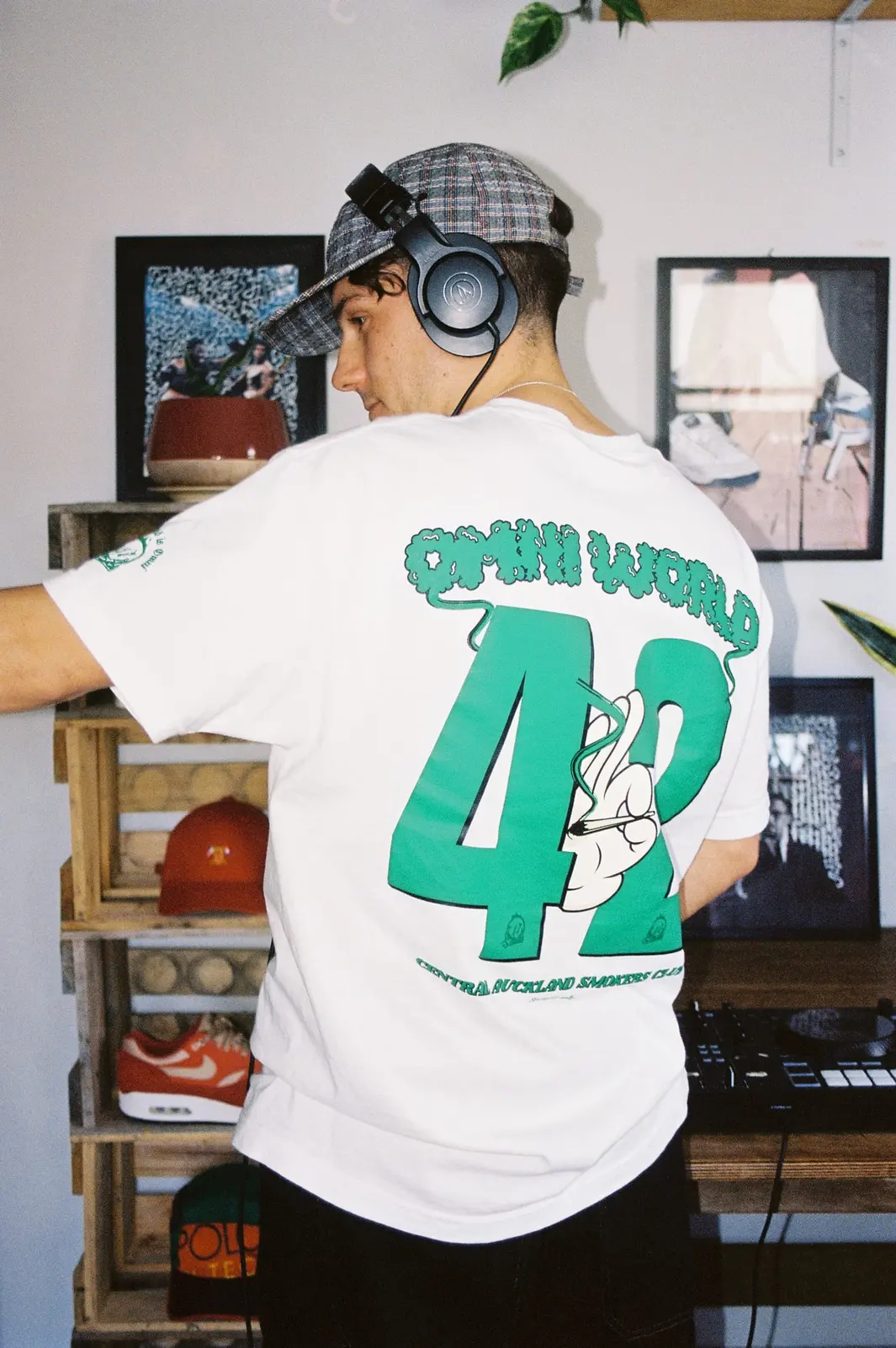 World is Omni Shoot, photo 16 of 66