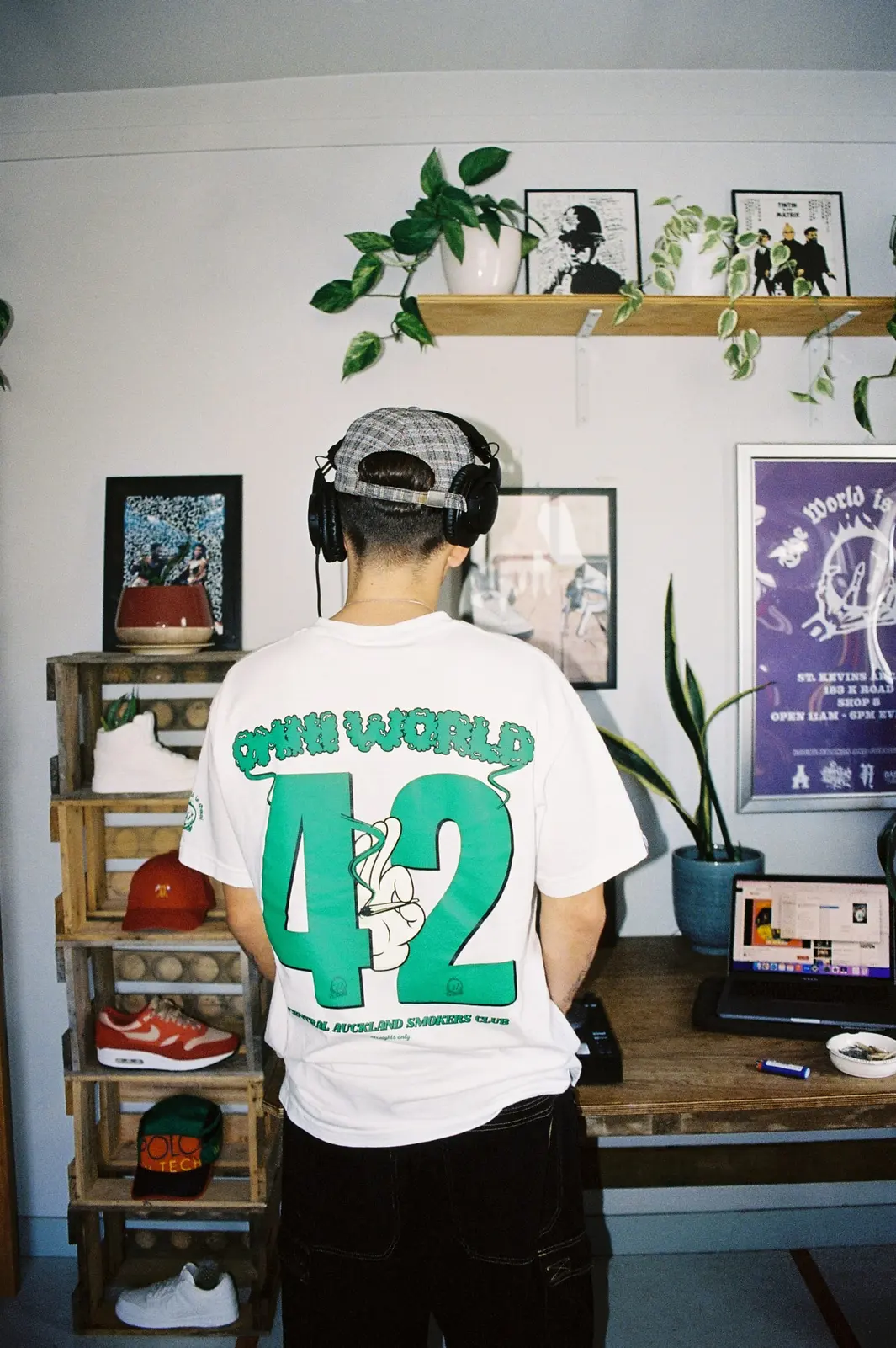 World is Omni Shoot, photo 41 of 66